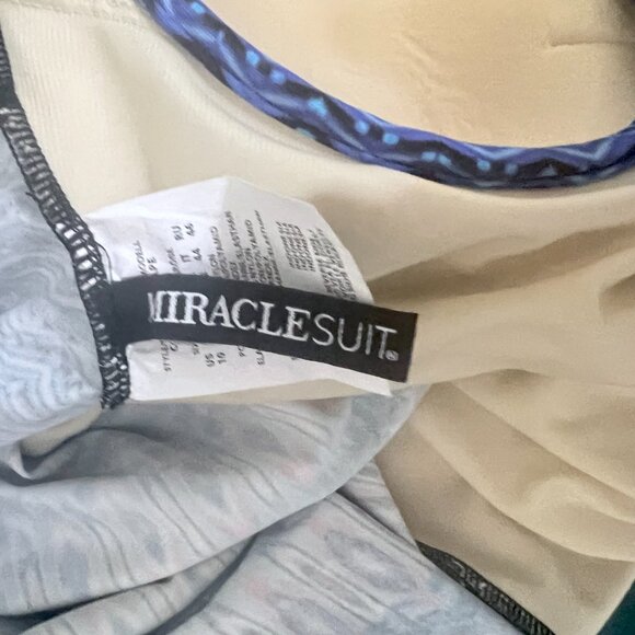 Miraclesuit Escape Casablanca Criss Cross One Piece Swimsuit Underwire Bra 10 - Picture 9 of 9